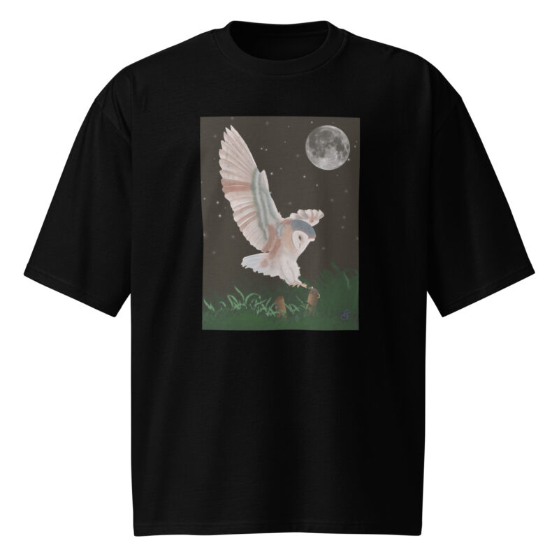 Barn Owl in Flight Oversized heavyweight t-shirt