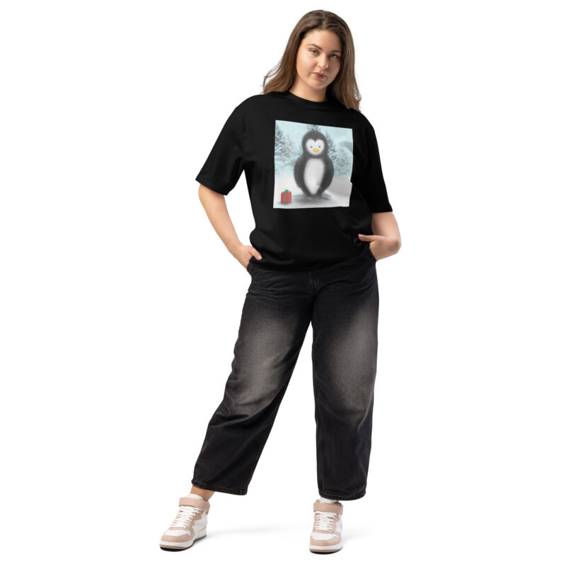 Christmas Penguin Oversized heavyweight t-shirt