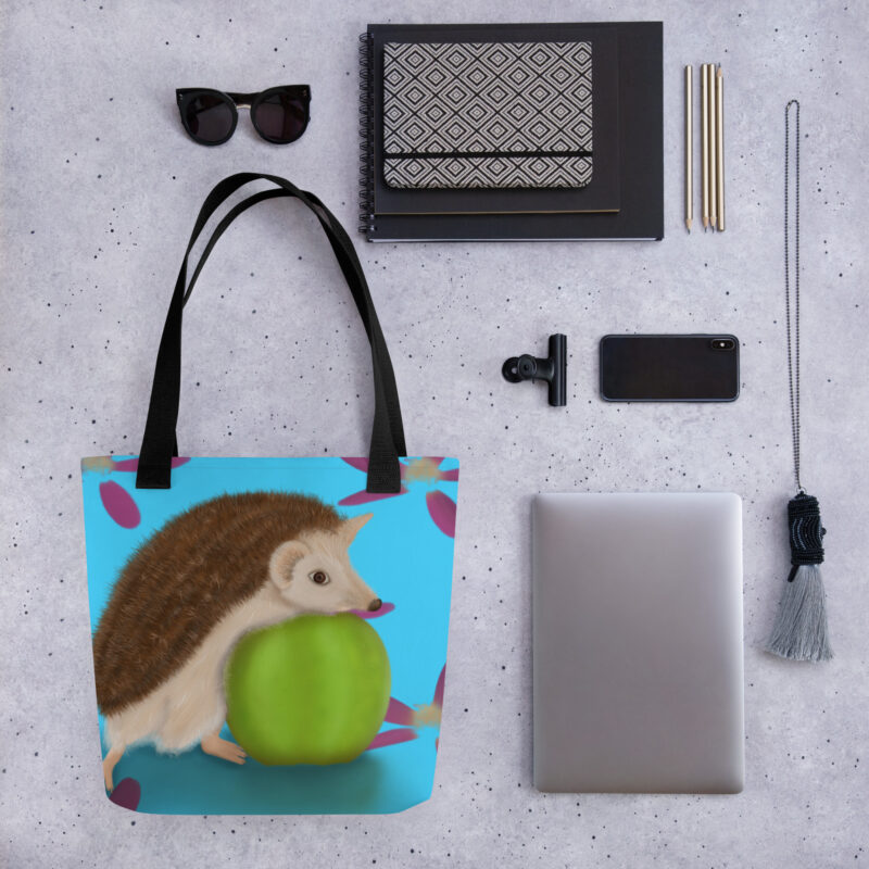 Hedgehog with Apple Tote bag - Image 2