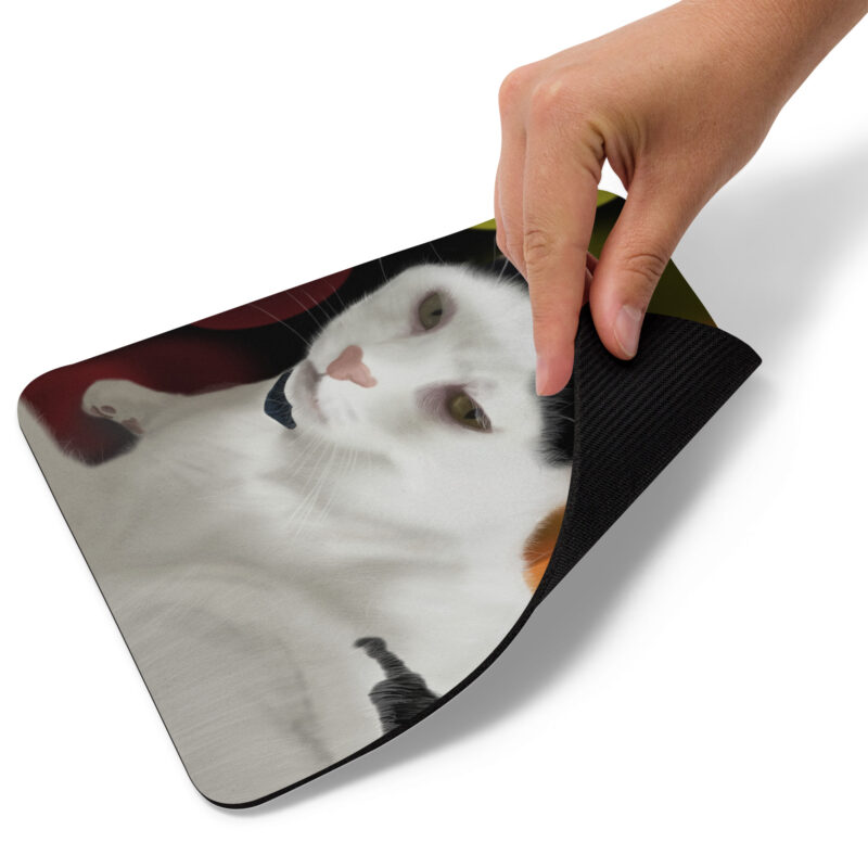 Black and white cat Mouse pad - Image 2