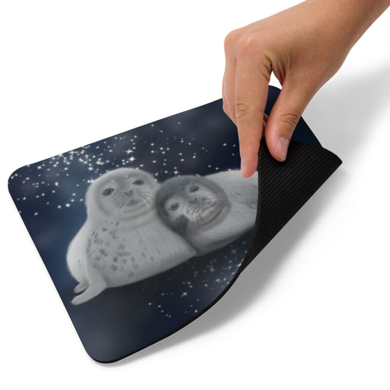 Cuddling Seals Mouse pad - Image 2