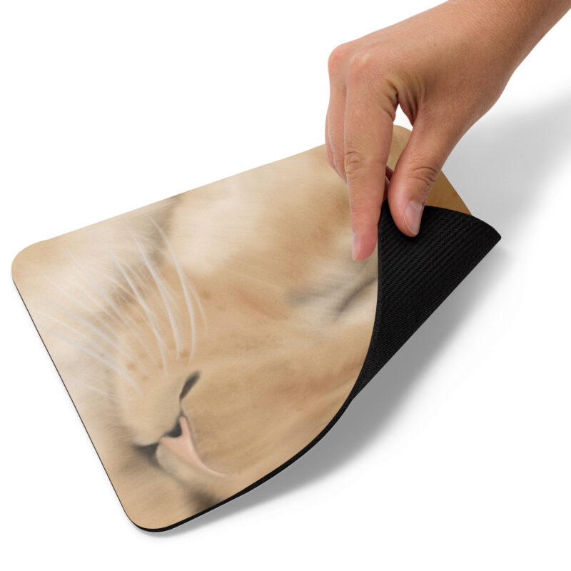 Lioness Sleeping Mouse pad - Image 2