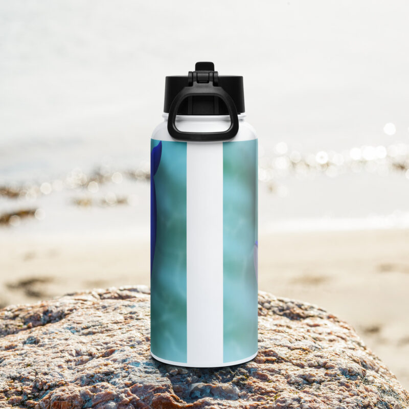 Blue Whale Stainless steel water bottle with a straw lid - Image 4