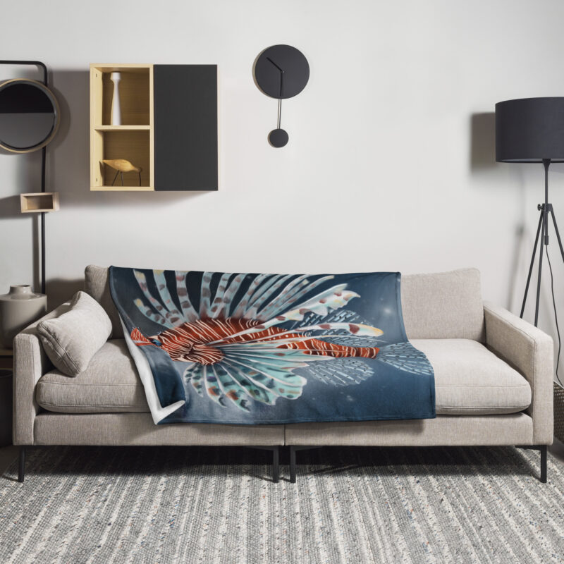 Lionfish Throw Blanket